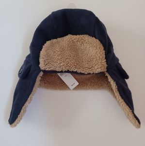 Gap Kids Navy Blue And Beige Hat, Size L/XL.